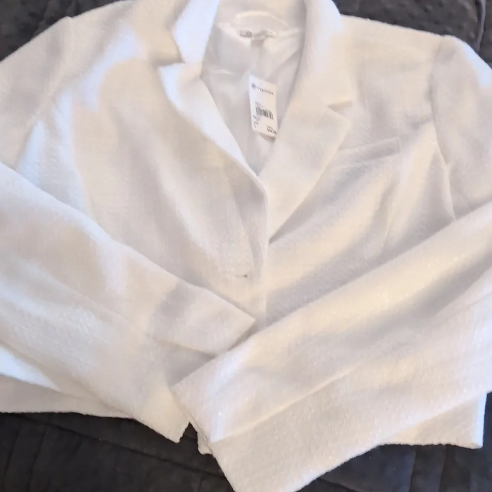 Jacket - Picture 2 of 7